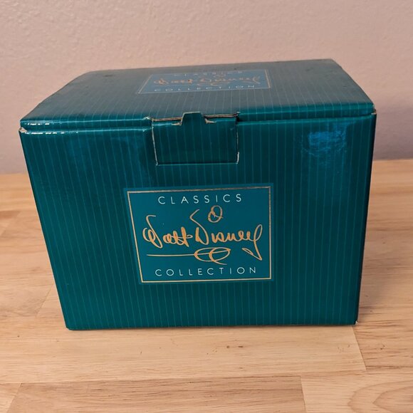 WDCC Disney Magician Mickey "On with the Show!" Figurine New in Box and COA - Picture 10 of 11